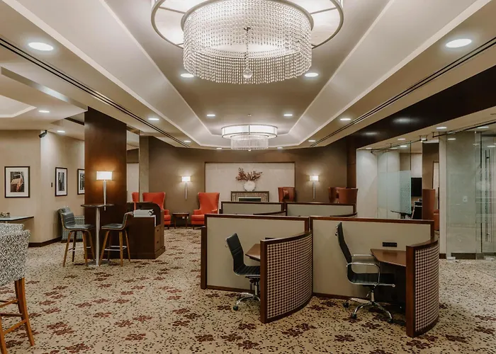 Central Loop Hotel